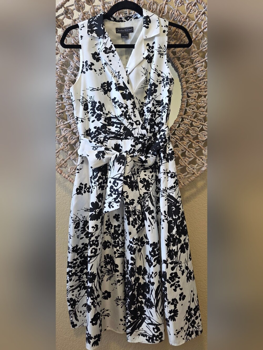 Jessica Howard Dress Sz 6 Floral Fit Flare Belted Sleeveless Midi